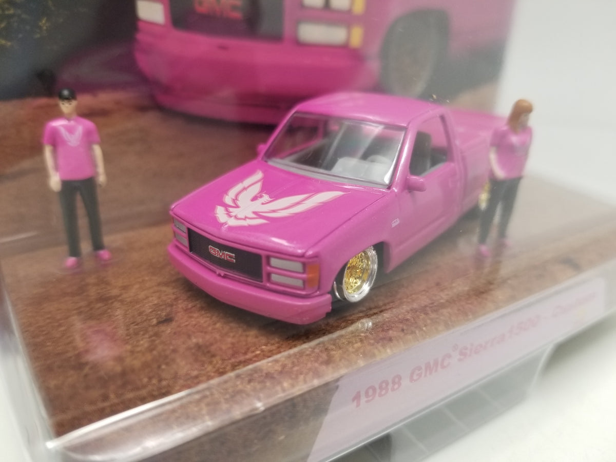M2 Auto-Figs 1988 GMC Sierra 1500 Custom - GTA Trans AM