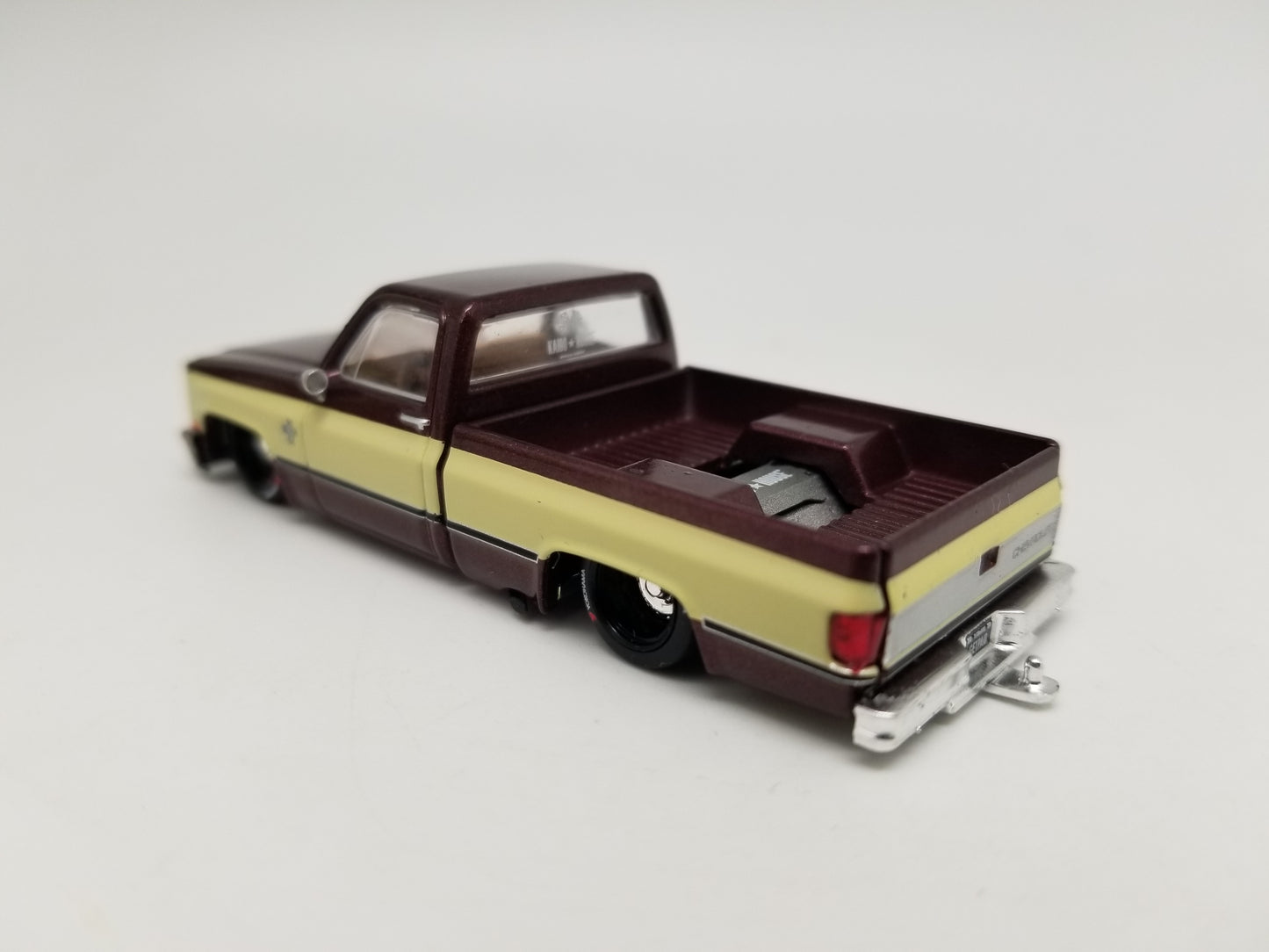 Kaido House 145 Chevrolet Silverado - Two-Tone Brown Cream