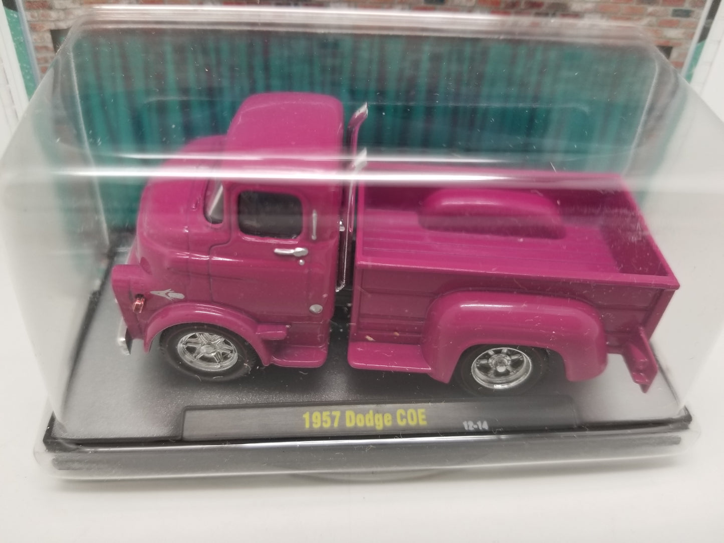 M2 1957 Dodge COE - Pink - Auto-Trucks