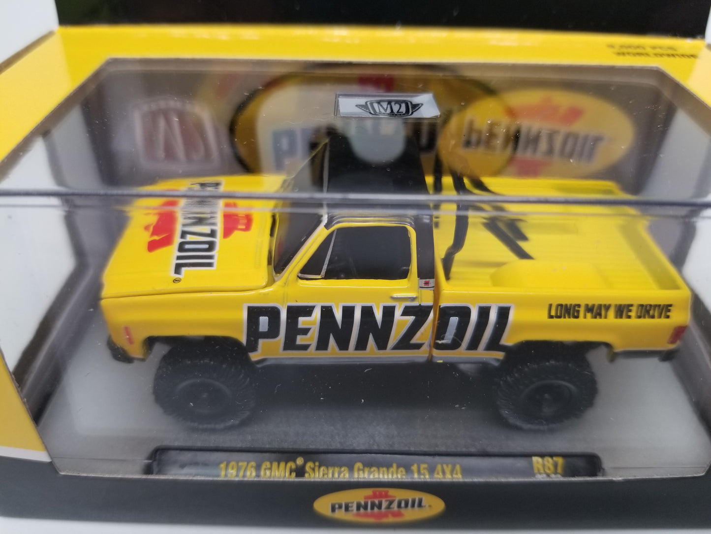 M2 1976 GMC Sierra Grande 15 4x4 - Pennzoil