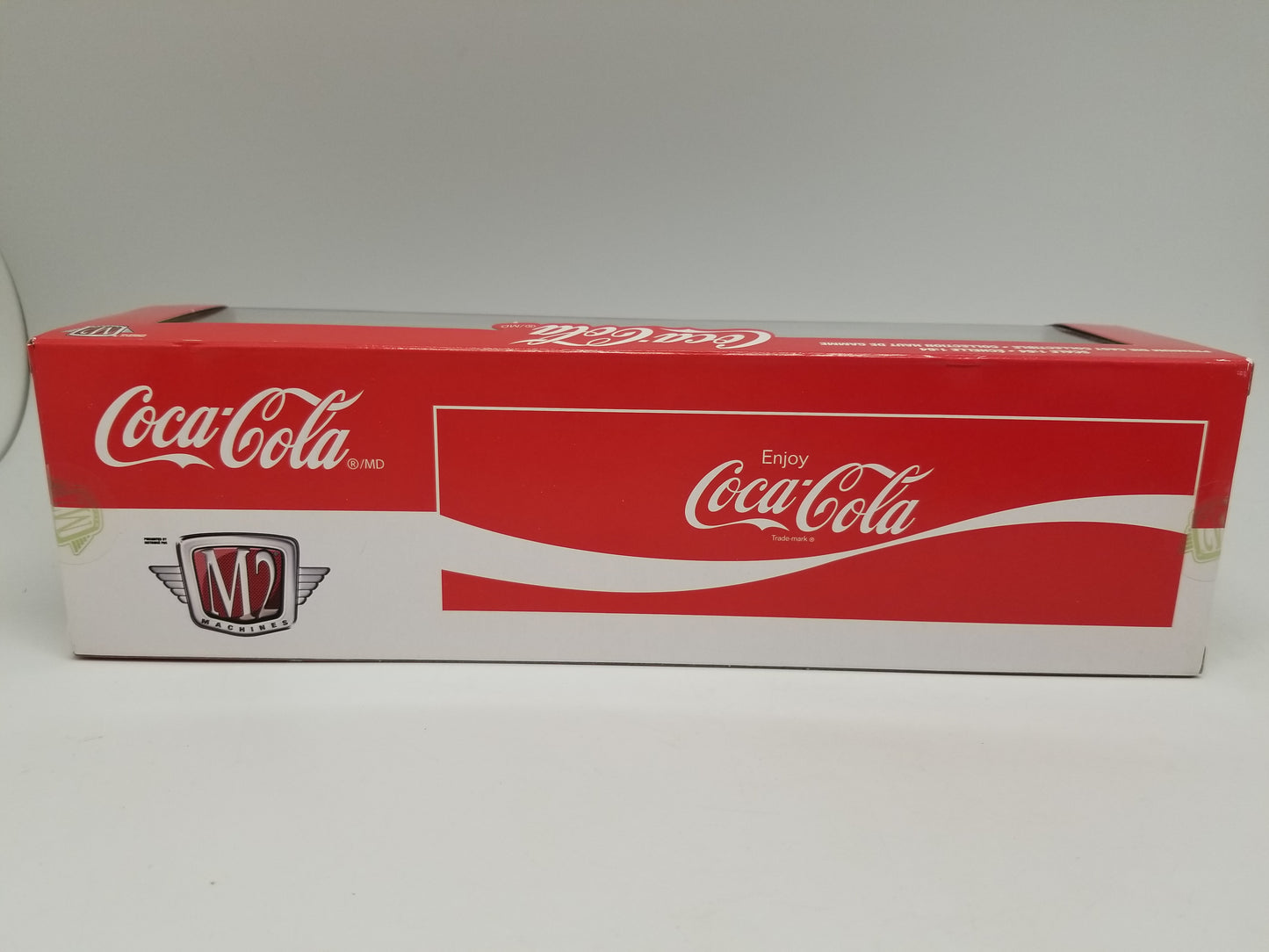 M2 SUPER CHASE - 1970 Chevrolet C60 Truck & 1971 Camaro SS 396 Auto Hauler - Coca-Cola