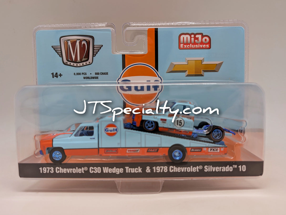 M2 CHASE 1978 Chevrolet Silverado 10 & 1973 C30 Wedge Truck - GULF