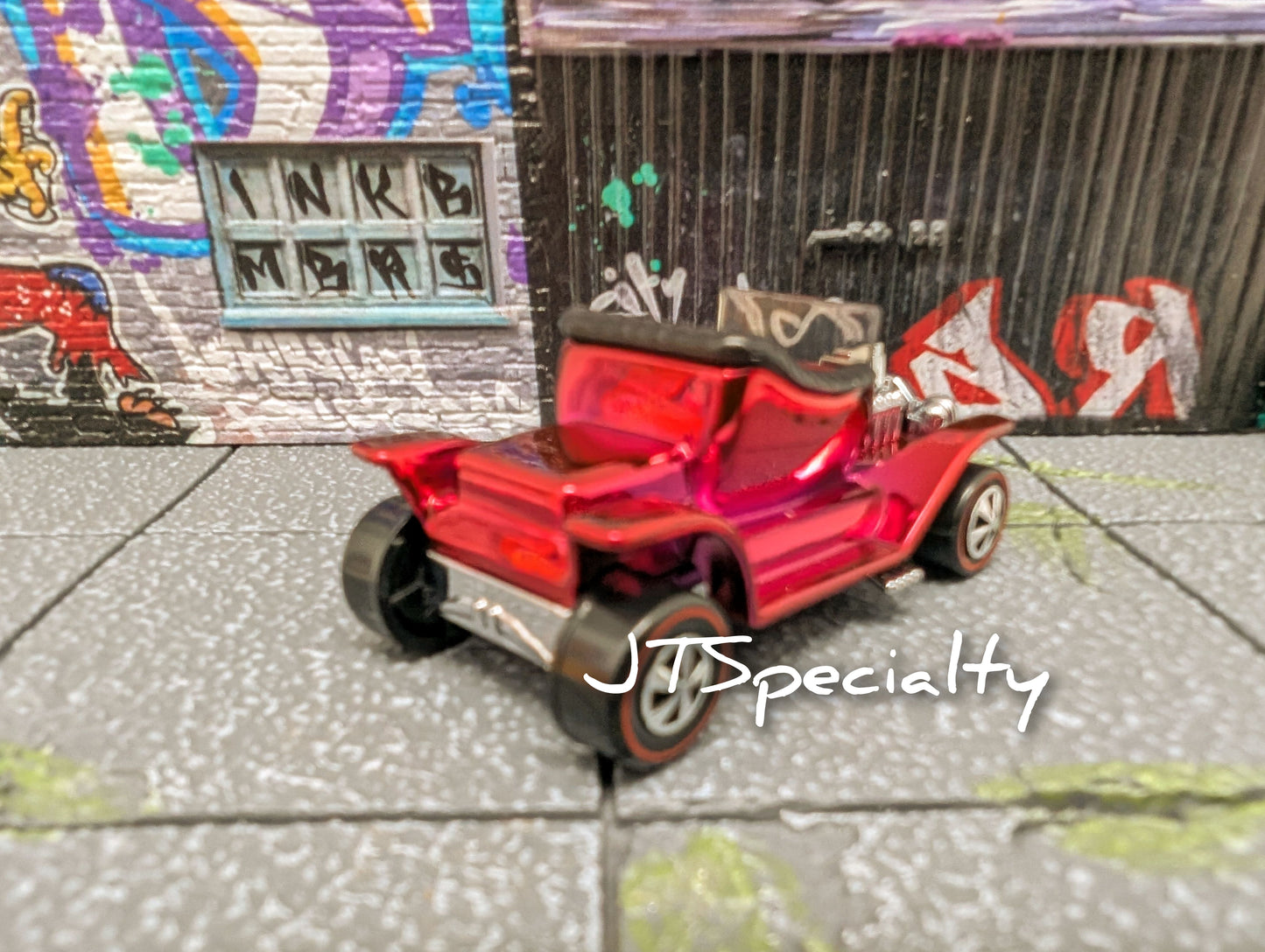 Hot Wheels HOT HEAP - Chrome RED 80th Anniversary Mattel RLC