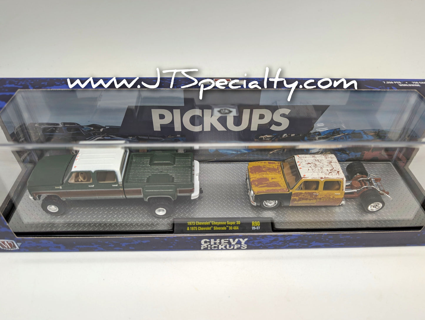 M2 1973 Chevrolet Cheyenne Super 30 & 1975 Chevrolet S30 4X4 - Auto Hauler