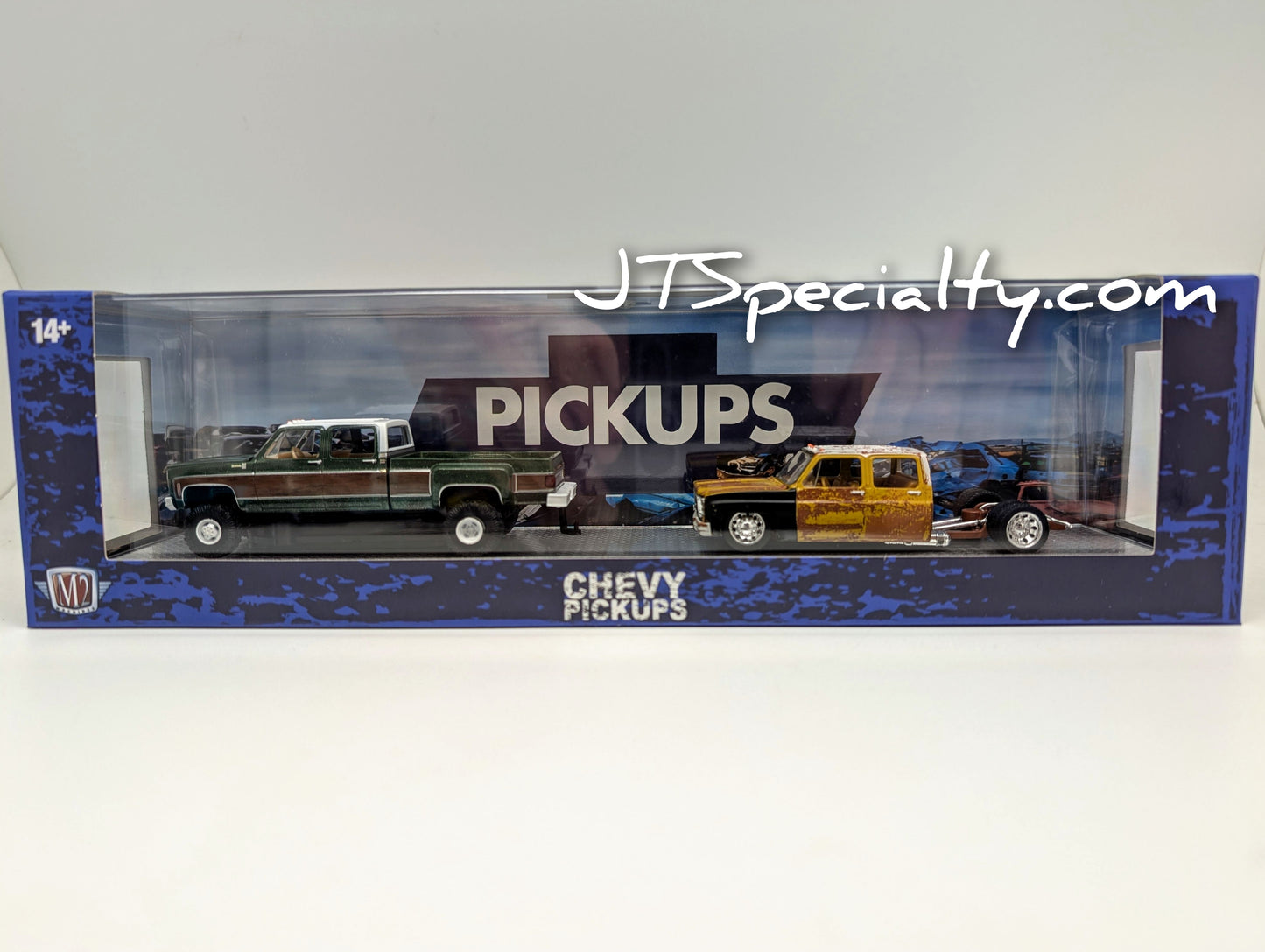 M2 1973 Chevrolet Cheyenne Super 30 & 1975 Chevrolet S30 4X4 - Auto Hauler