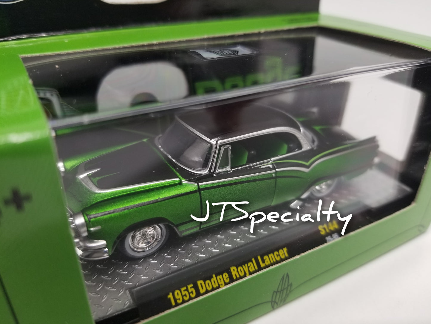 M2 1955 Dodge Royal Lancer