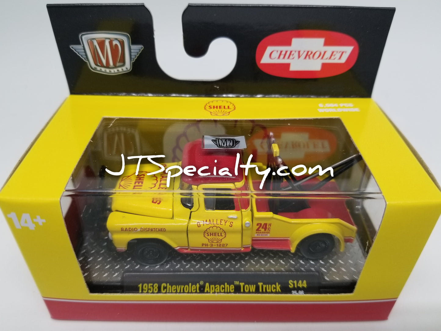 M2 1958 Chevrolet Apache Tow Truck - O'Malley's SHELL