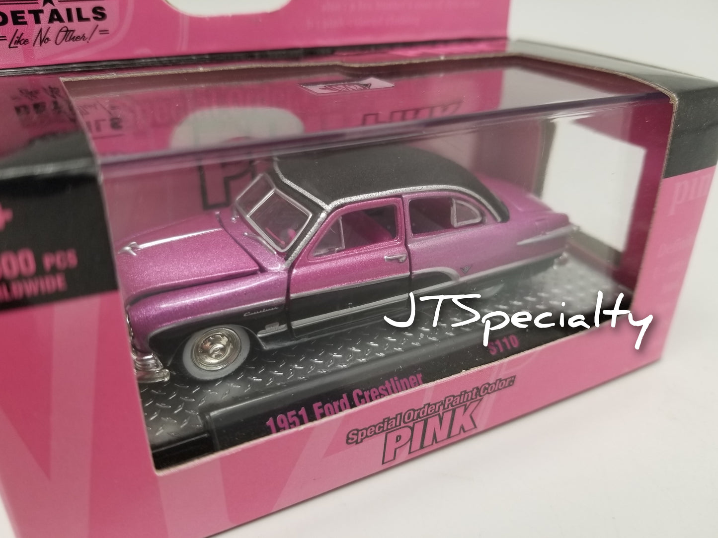 M2 1951 Ford Crestliner - PINK