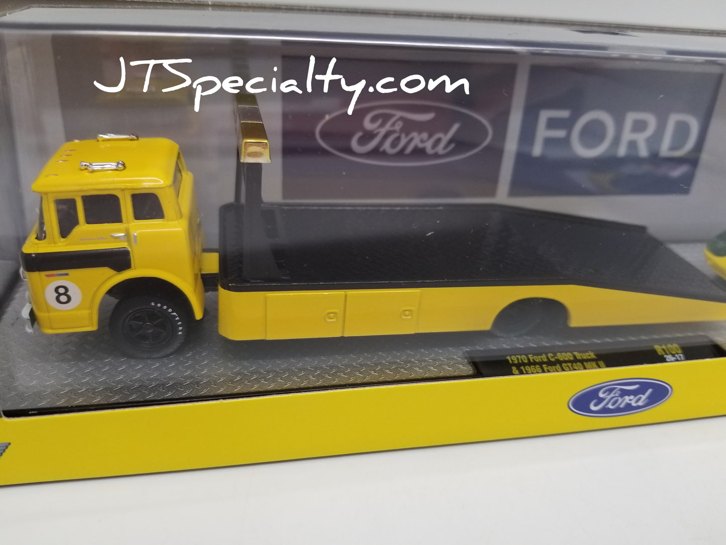 M2 1970 Ford C-600 Truck & 1966 GT40 MK2 - Auto Hauler
