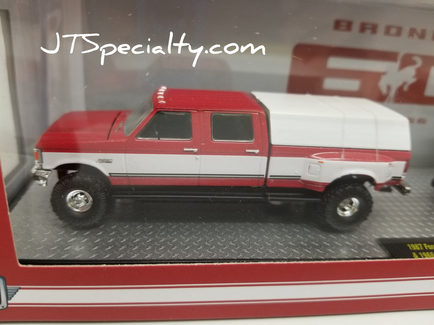 M2 1987 Ford F-350 Truck & 1966 Bronco - Auto Hauler