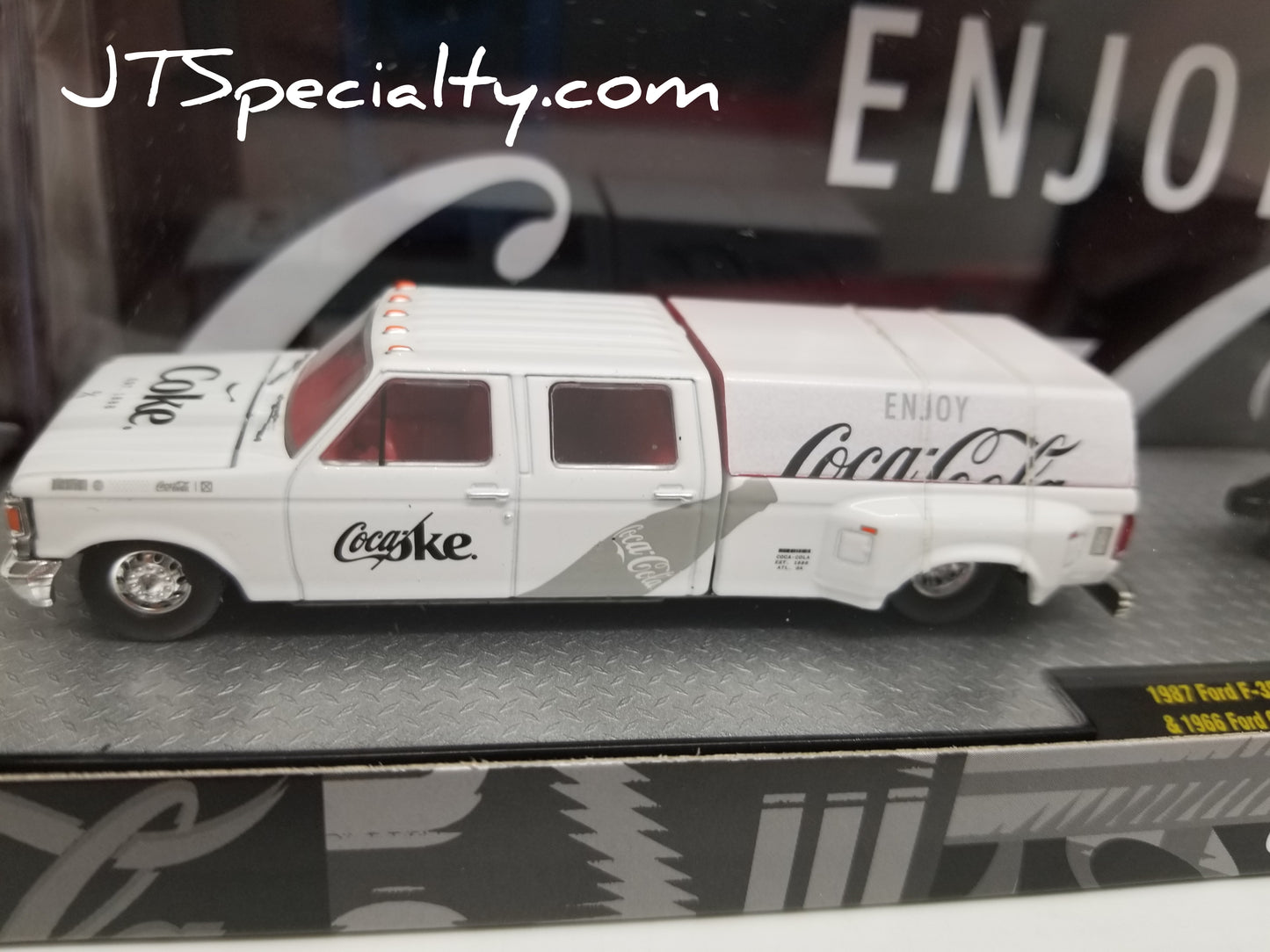 M2 1987 Ford F-350 Truck & 1966 GT40 MK2 - Coca-Cola Auto Hauler