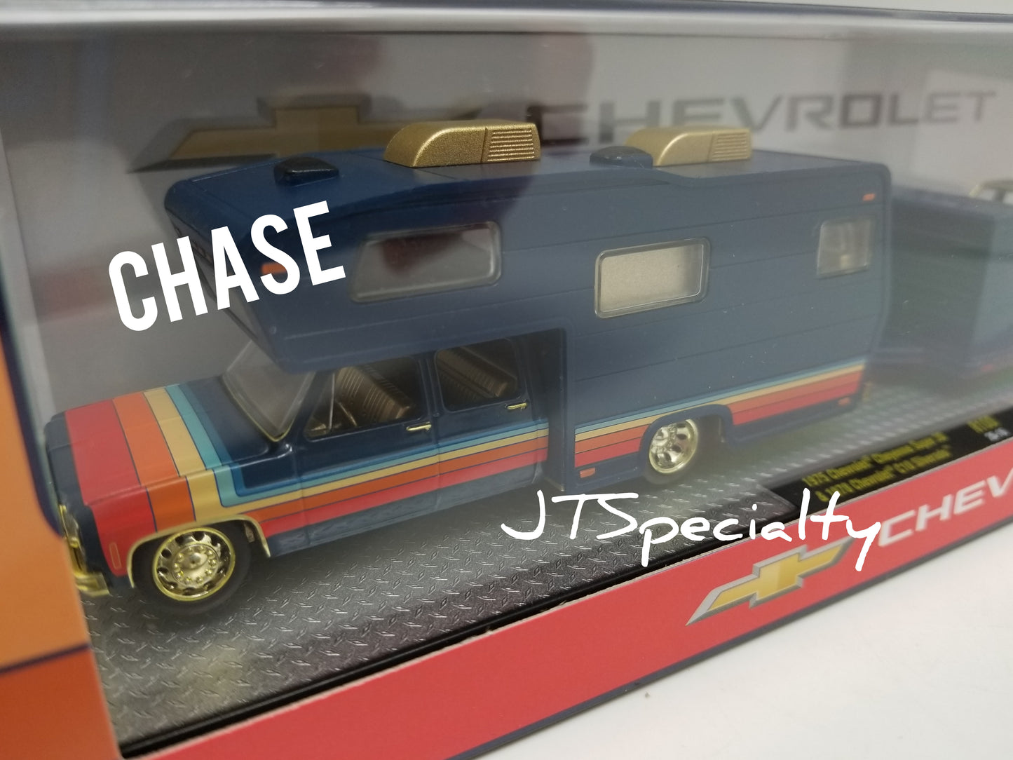 M2 CHASE 1975 Chevrolet Cheyenne Super 30 & 1978 C10 Silverado - Auto Hauler