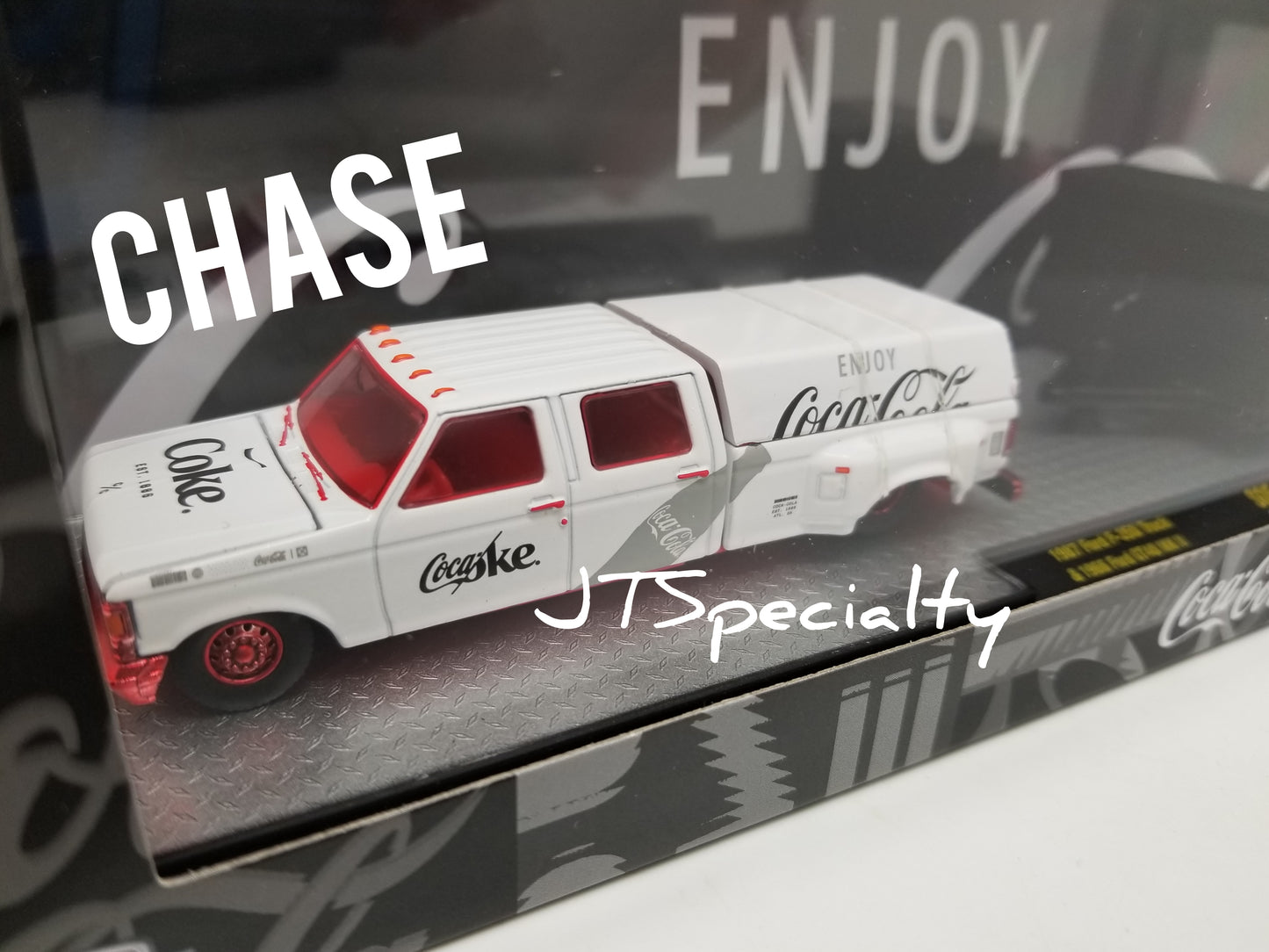 M2 CHASE 1987 Ford F-350 Truck & 1966 GT40 MK2 - Coca-Cola Auto Hauler