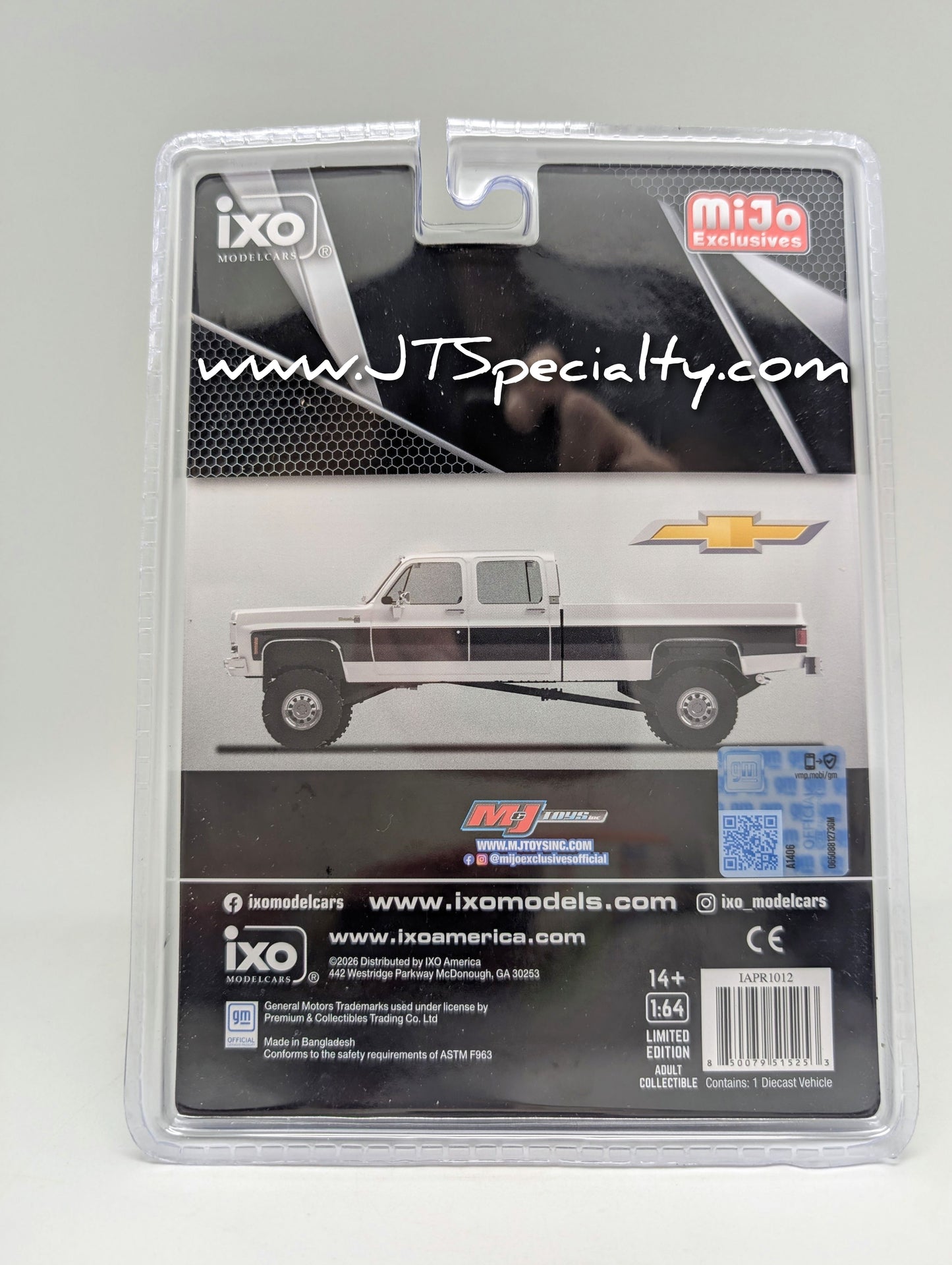 iXO CHASE 1978 Chevrolet Silverado K30 Crew Cab Lifted