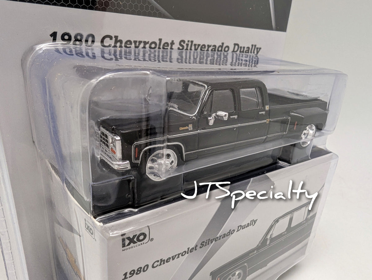 iXO 1980 Chevrolet Silverado C30 Crew Cab Dually