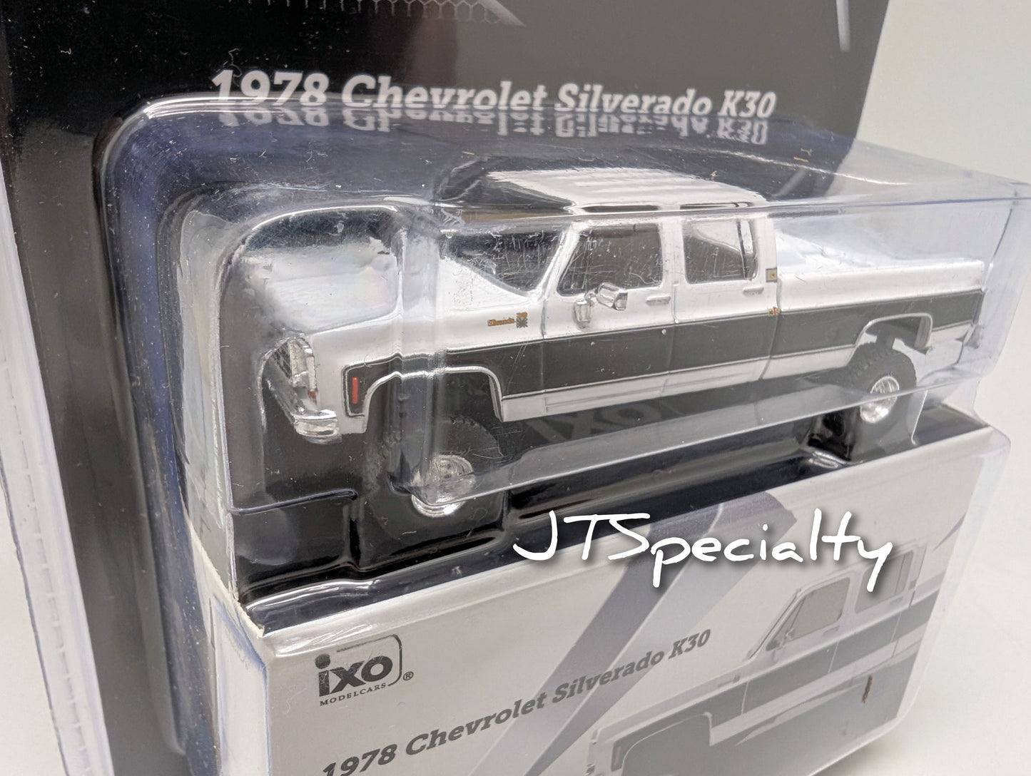 iXO 1978 Chevrolet Silverado K30 Crew Cab Lifted