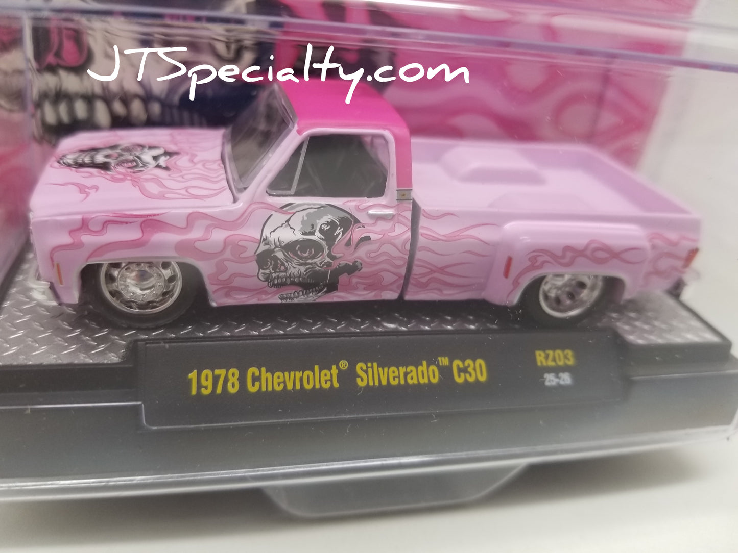 M2 1973 Chevrolet Silverado C30 - Diecastz