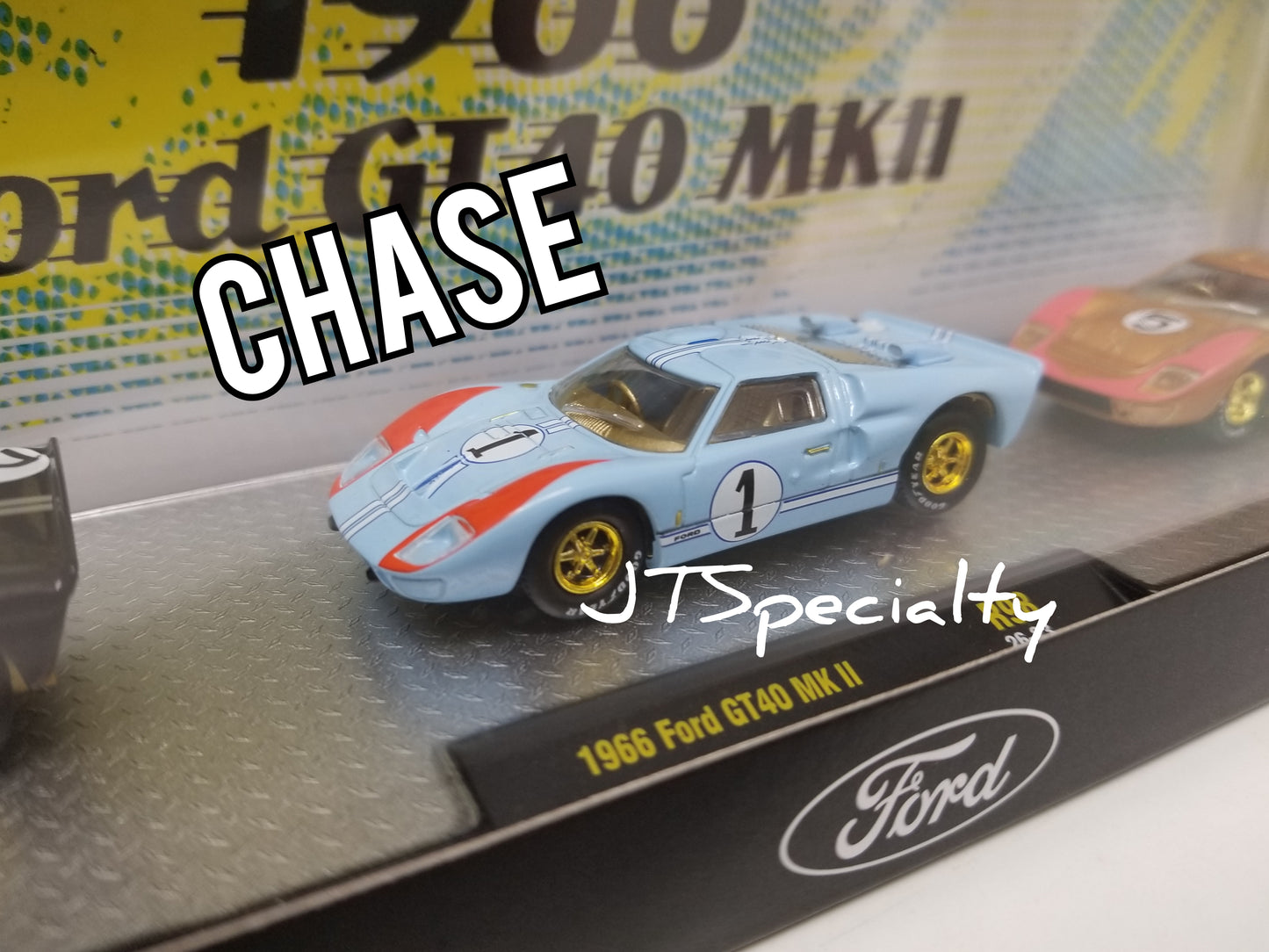 M2 CHASE 1966 Ford GT40 MK2 TRIO - Auto Hauler