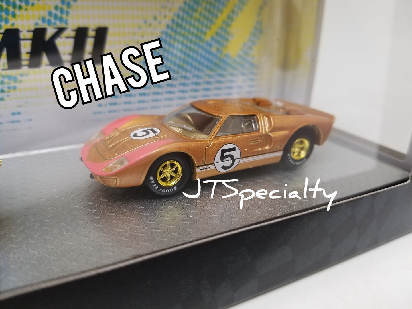 M2 CHASE 1966 Ford GT40 MK2 TRIO - Auto Hauler
