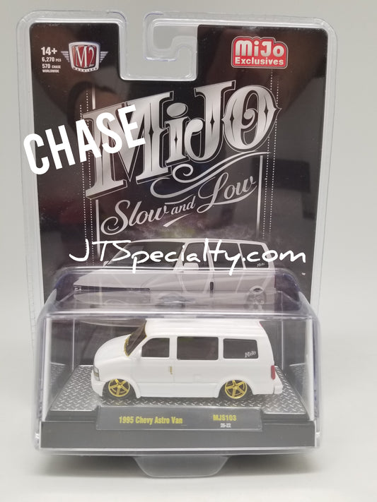 M2 CHASE 1995 Chevrolet Astro Van - Slow & Low - WHITE - MiJo