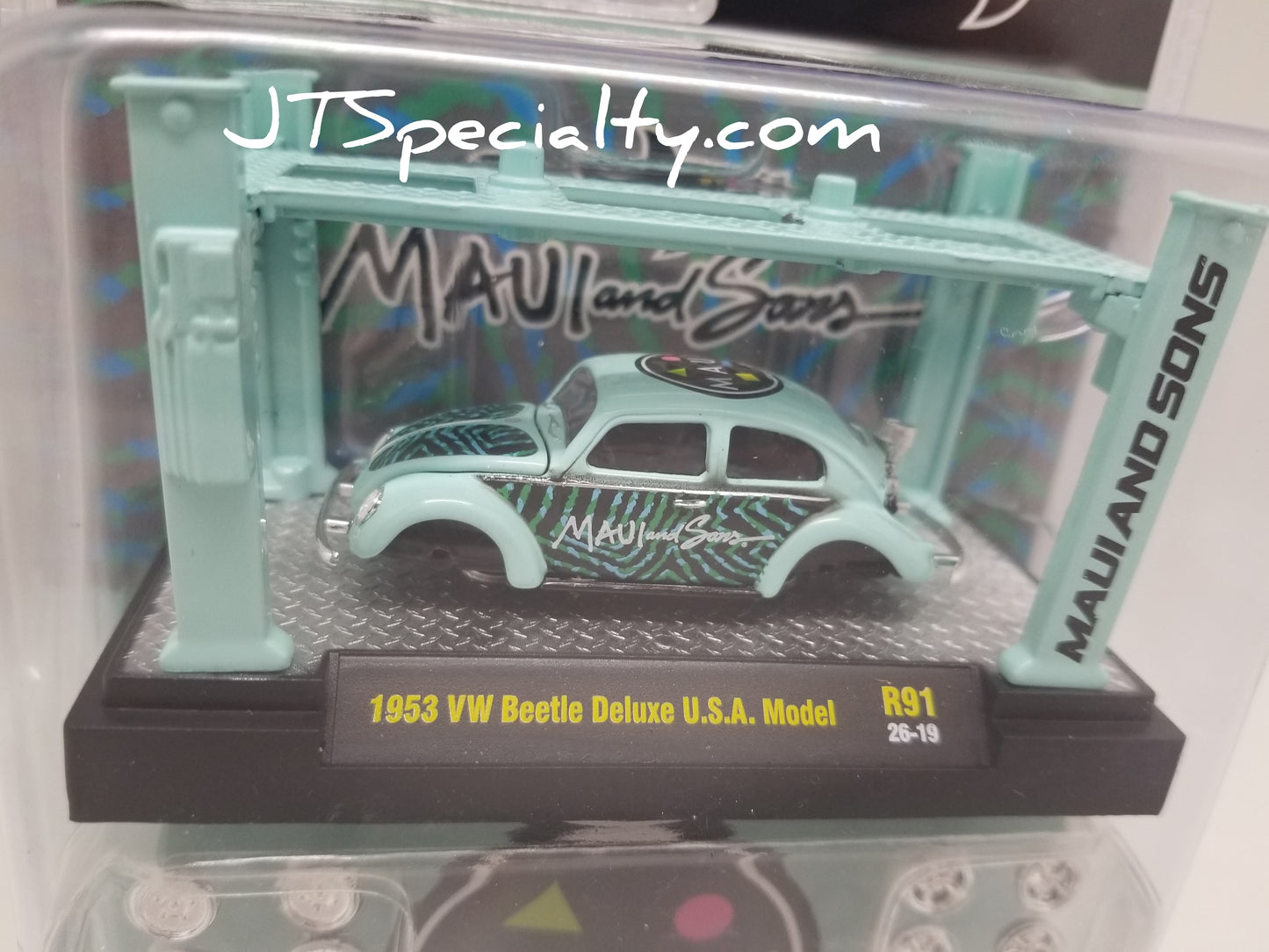 M2 1953 VW Beetle Deluxe USA Model - Maui & Sons Model Kit