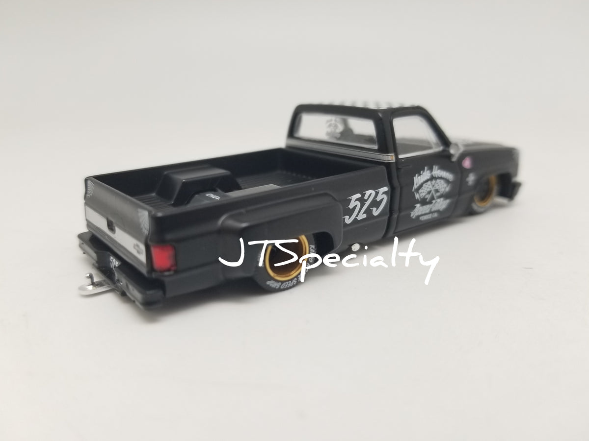 Kaido House 236 - Chevrolet Silverado Dually Hot Rod V1