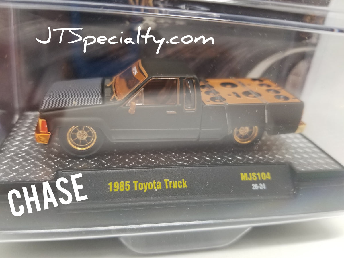 M2 CHASE 1985 Toyota Truck – Matte Grey w/ Carbon Hood- MiJo