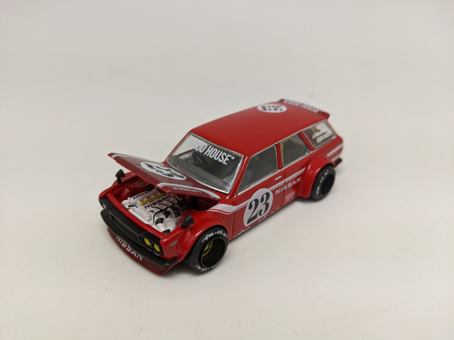 Kaido House 063 Datsun 510 Wagon - RED