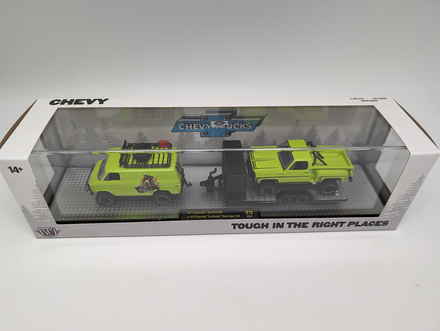 M2 1971 Chevy Van pulling a 1976 Scottsdale Sport 4X4 **2 Max per Customer**