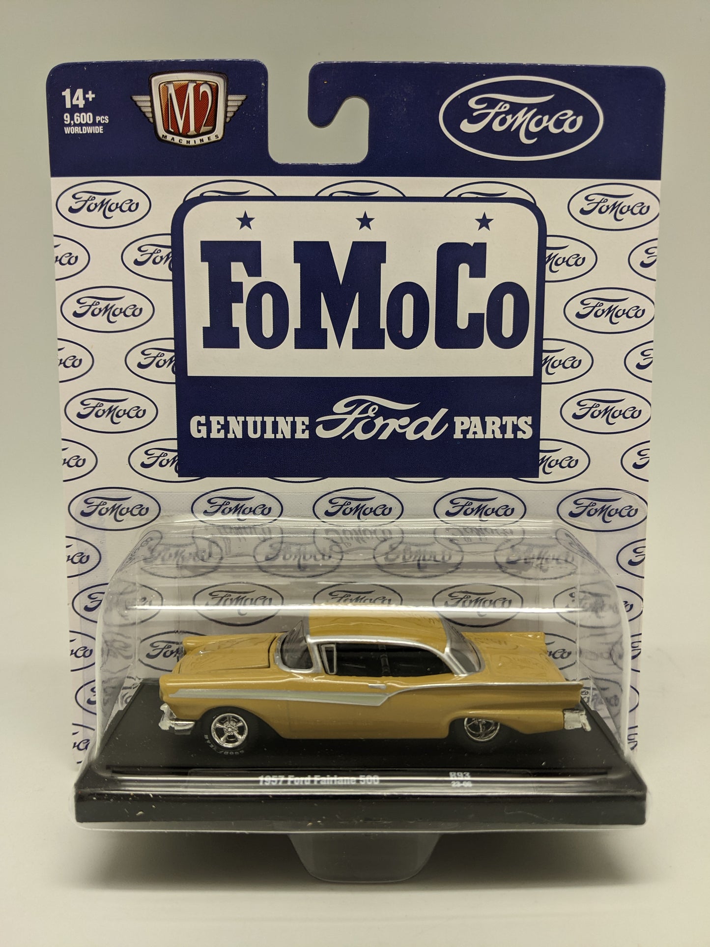 M2 1957 Ford Fairlane 500 - FoMoCo