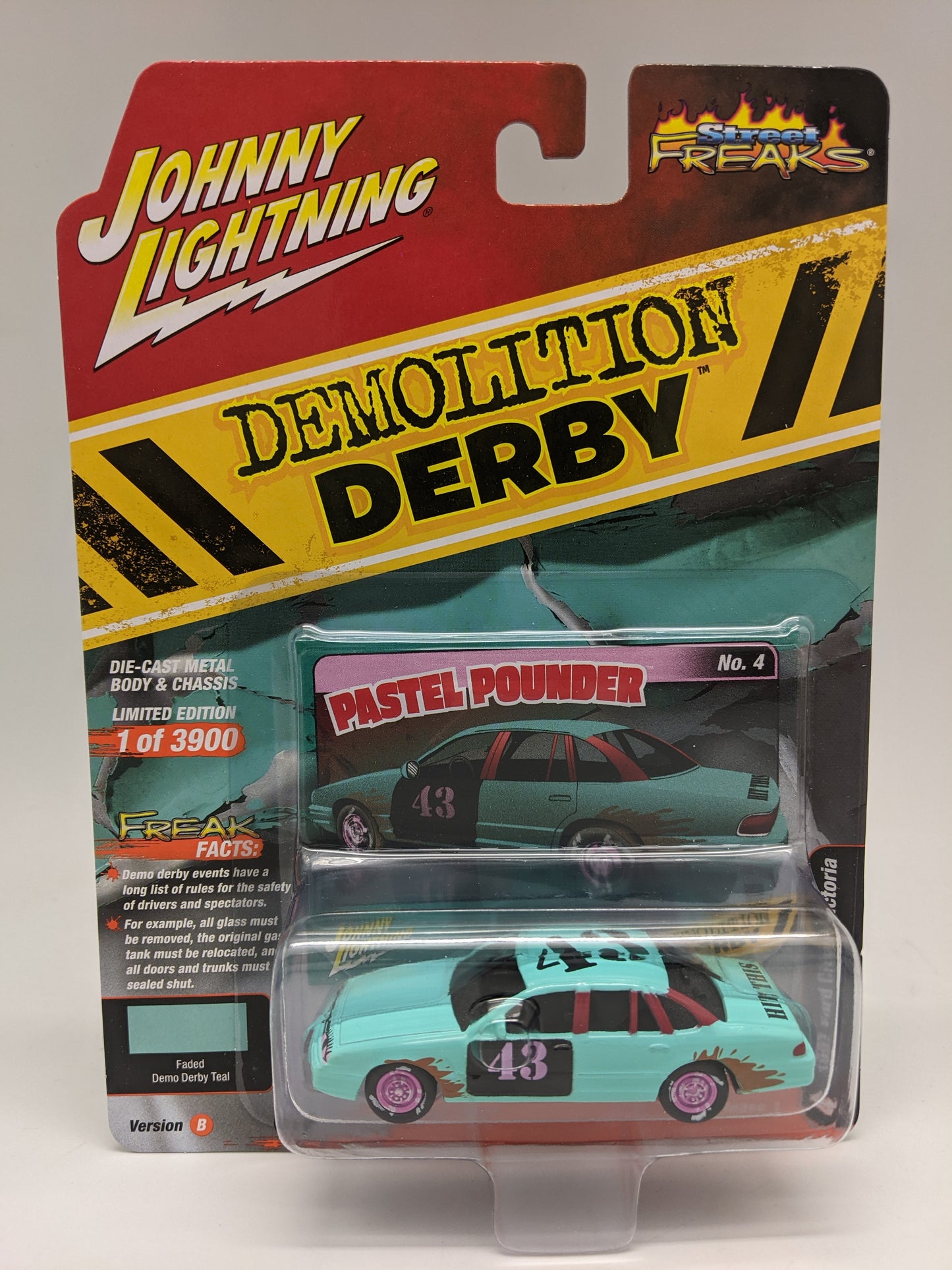 JL 1997 Ford Crown Victoria - Street Freaks - Demolition Derby