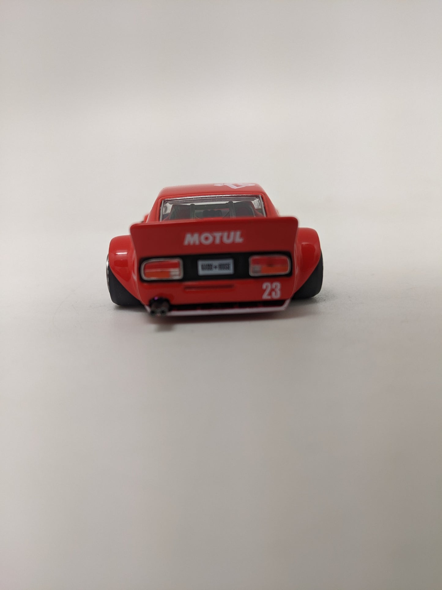 Kaido House 036 Datsun Kaido Fairlady Z - RED MOTUL 23