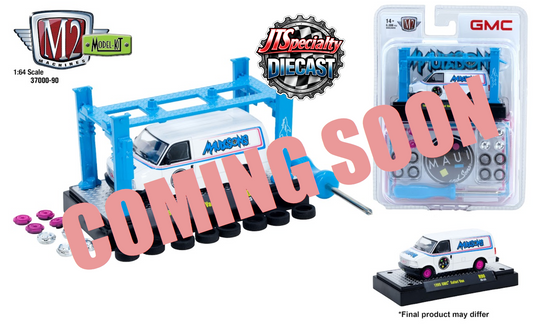 M2 1995 GMC Safari Van- Model Kit