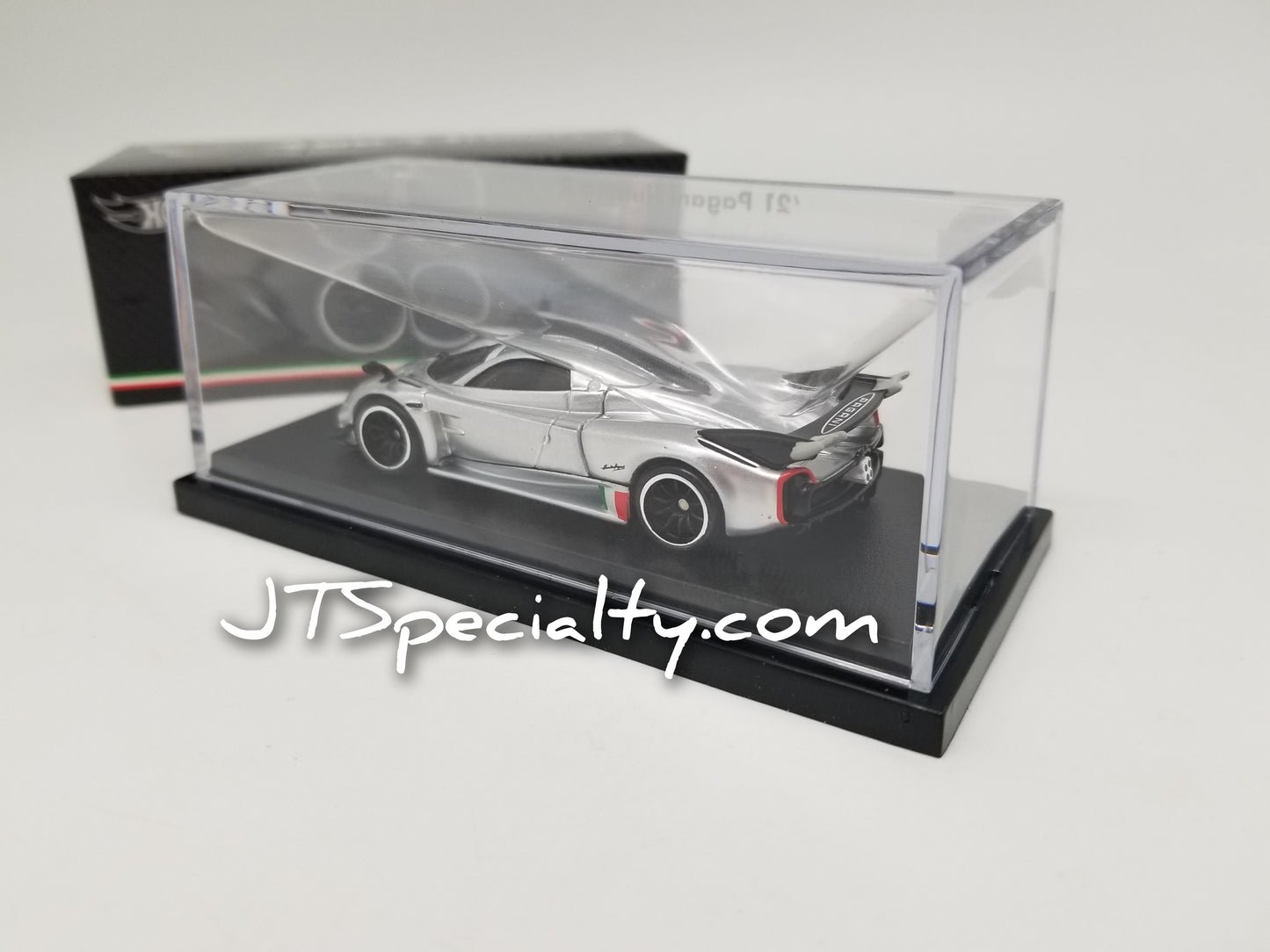 Hot Wheels RLC '21 Pagani Huayra R - Silver