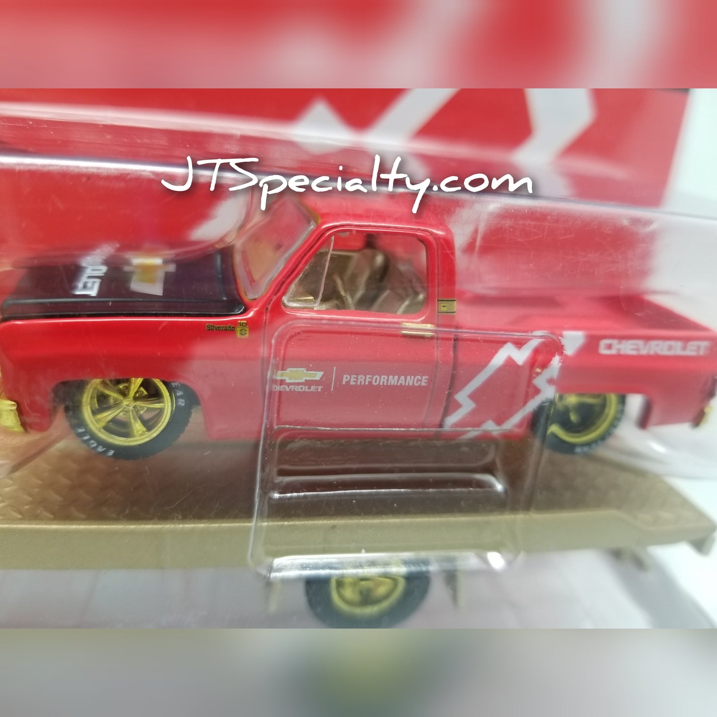 M2 CHASE 1967 Chevrolet C60 Truck & 1979 Chevrolet Silverado