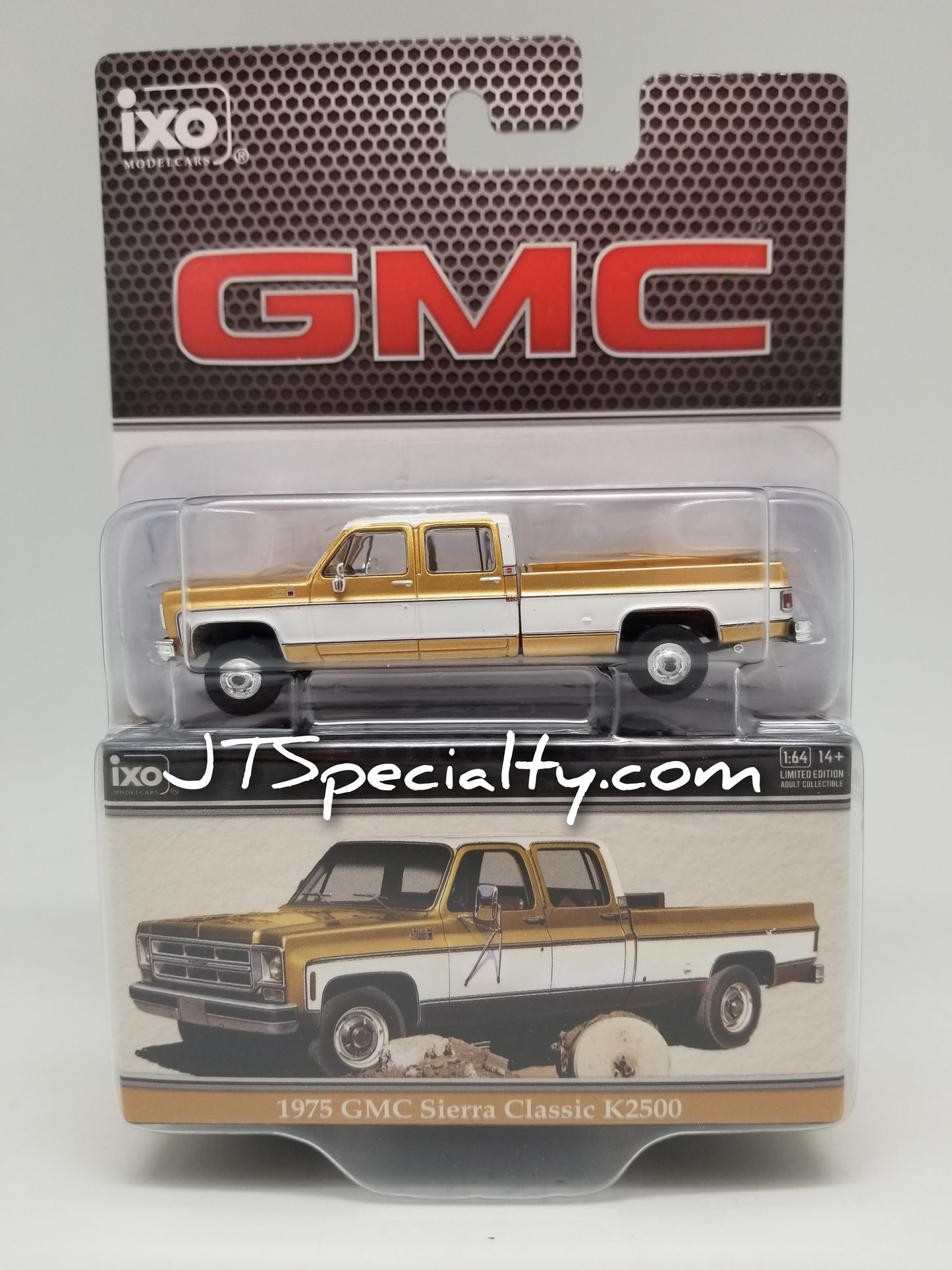 iXO 1975 GMC Sierra Classic K2500 - Yuba Gold