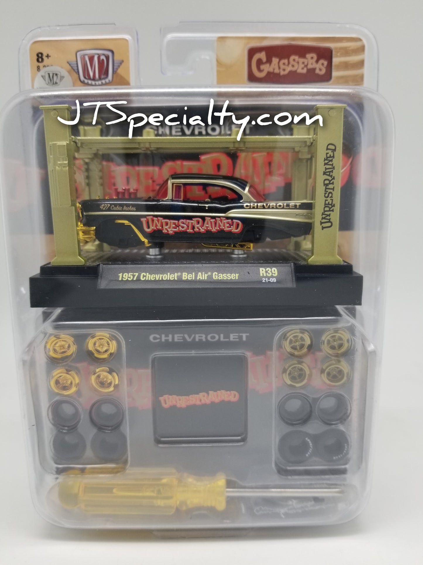 M2 CHASE 1957 Chevrolet Bel Air Gasser - UNRESTRAINED Model Kit