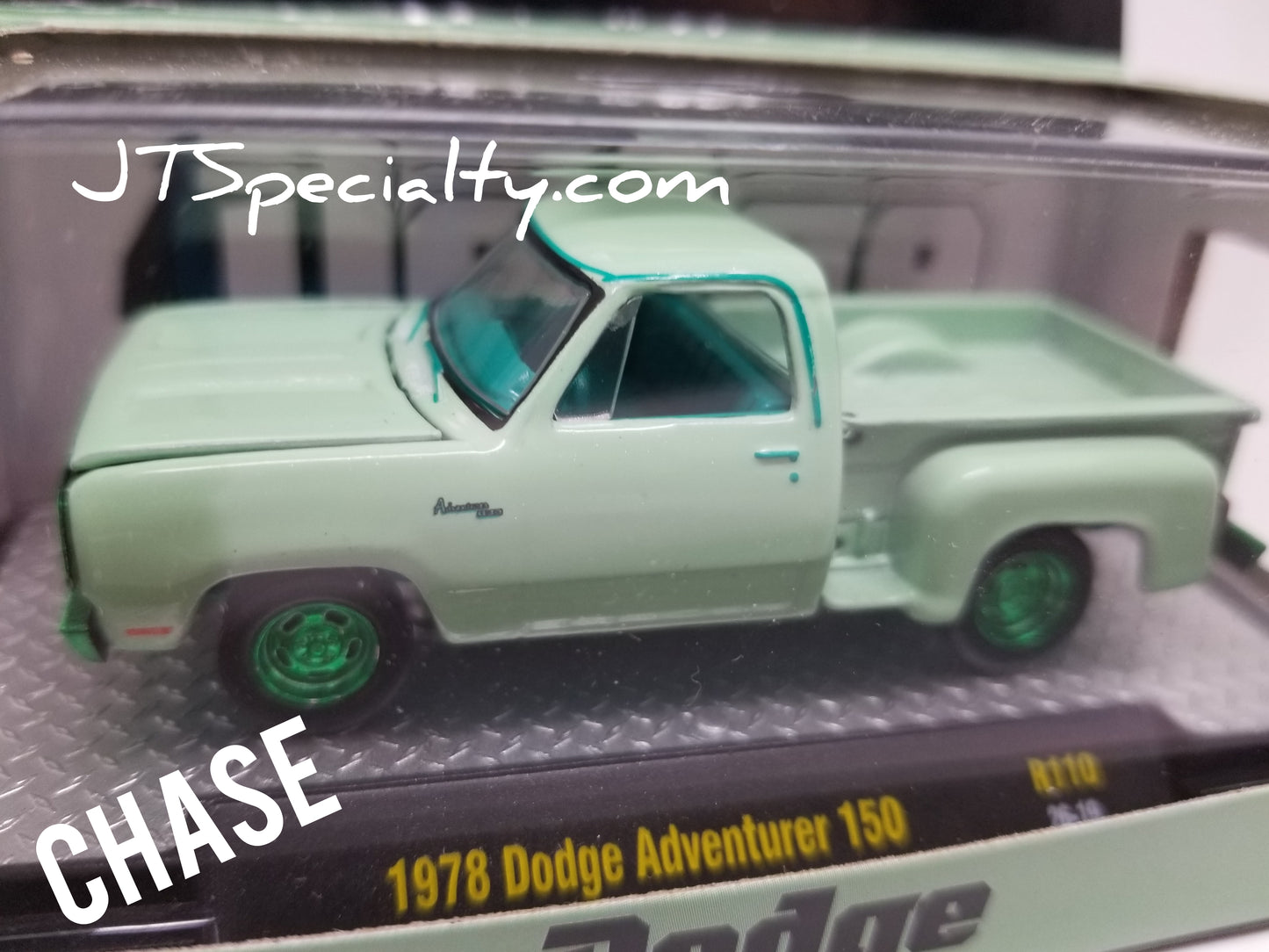 M2 CHASE 1978 Dodge Adventurer 150