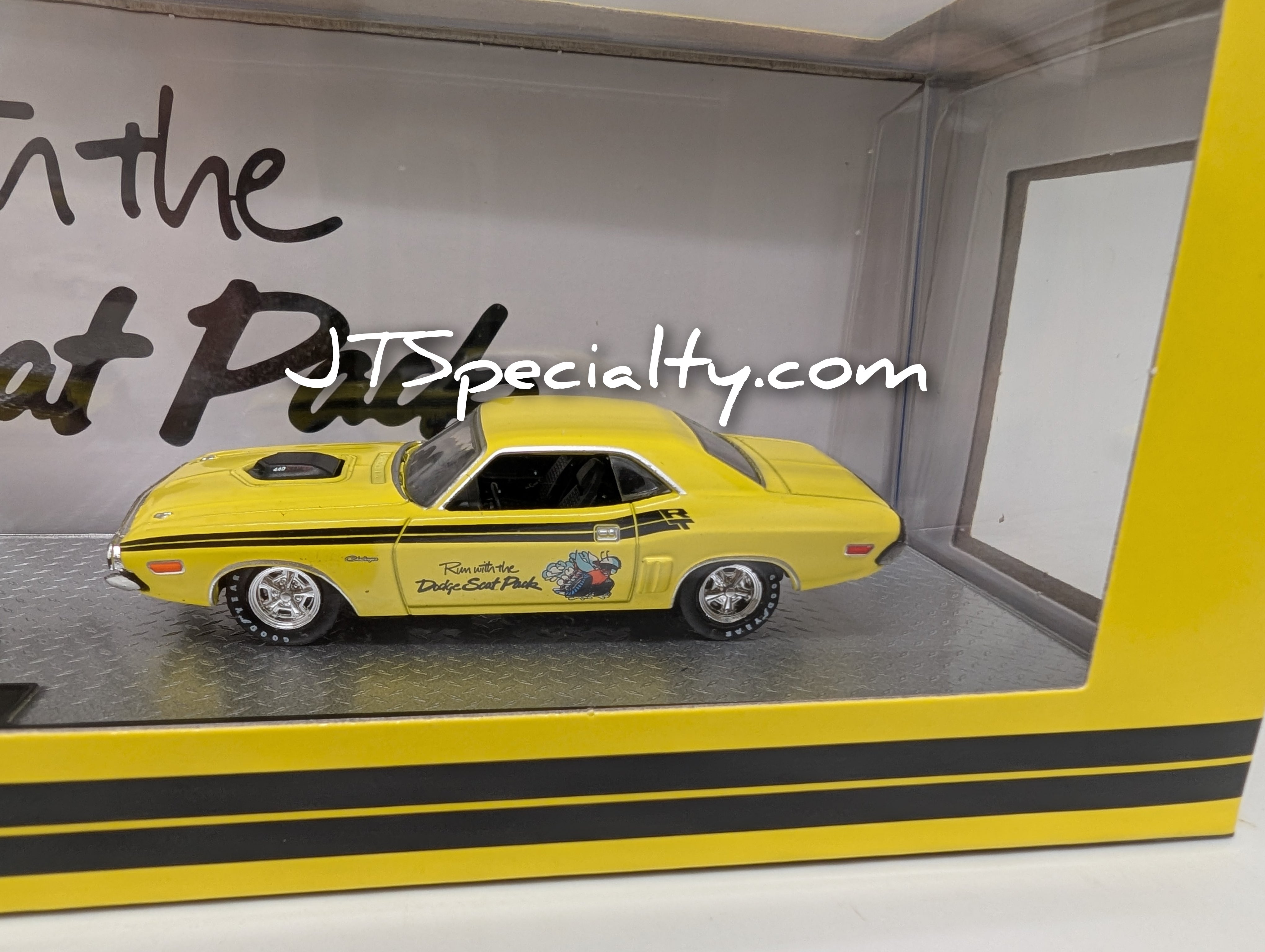 M2 1974 Dodge Truck & 1971 Dodge Challenger R/T - Dodge Fever Auto