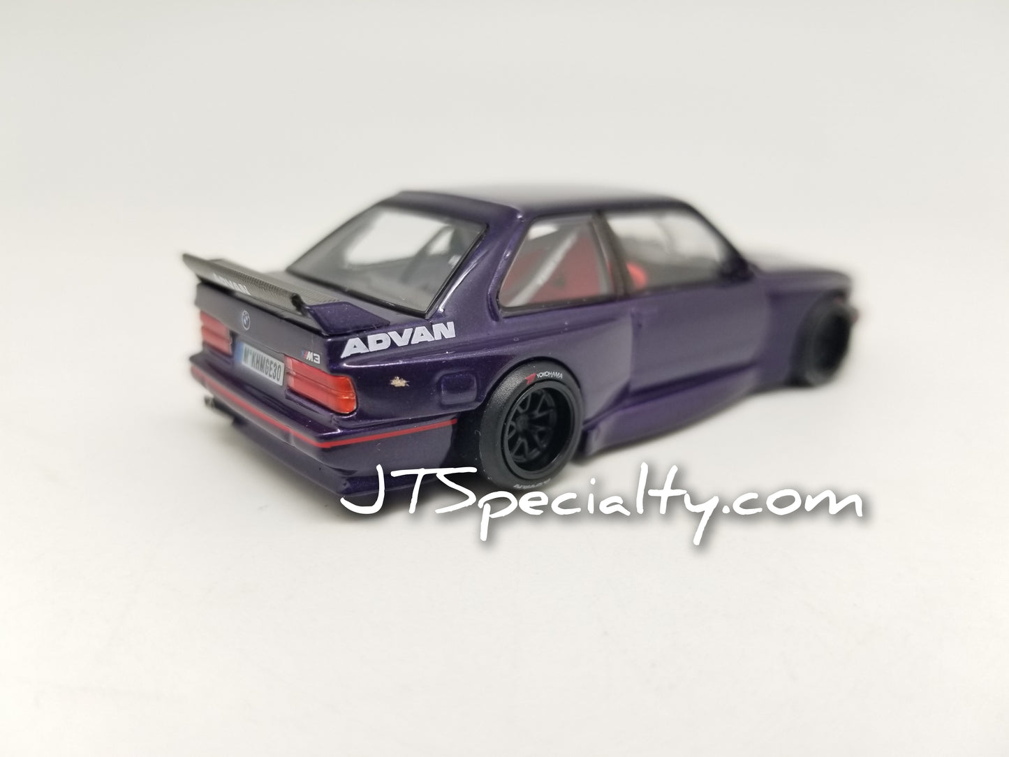 Kaido House 216 - BMW M3- ADVAN