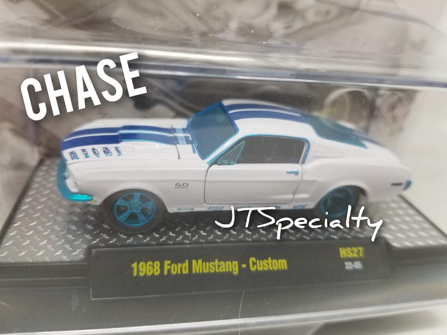 M2 CHASE 1968 Ford Mustang - Custom - 5.0 Coyote