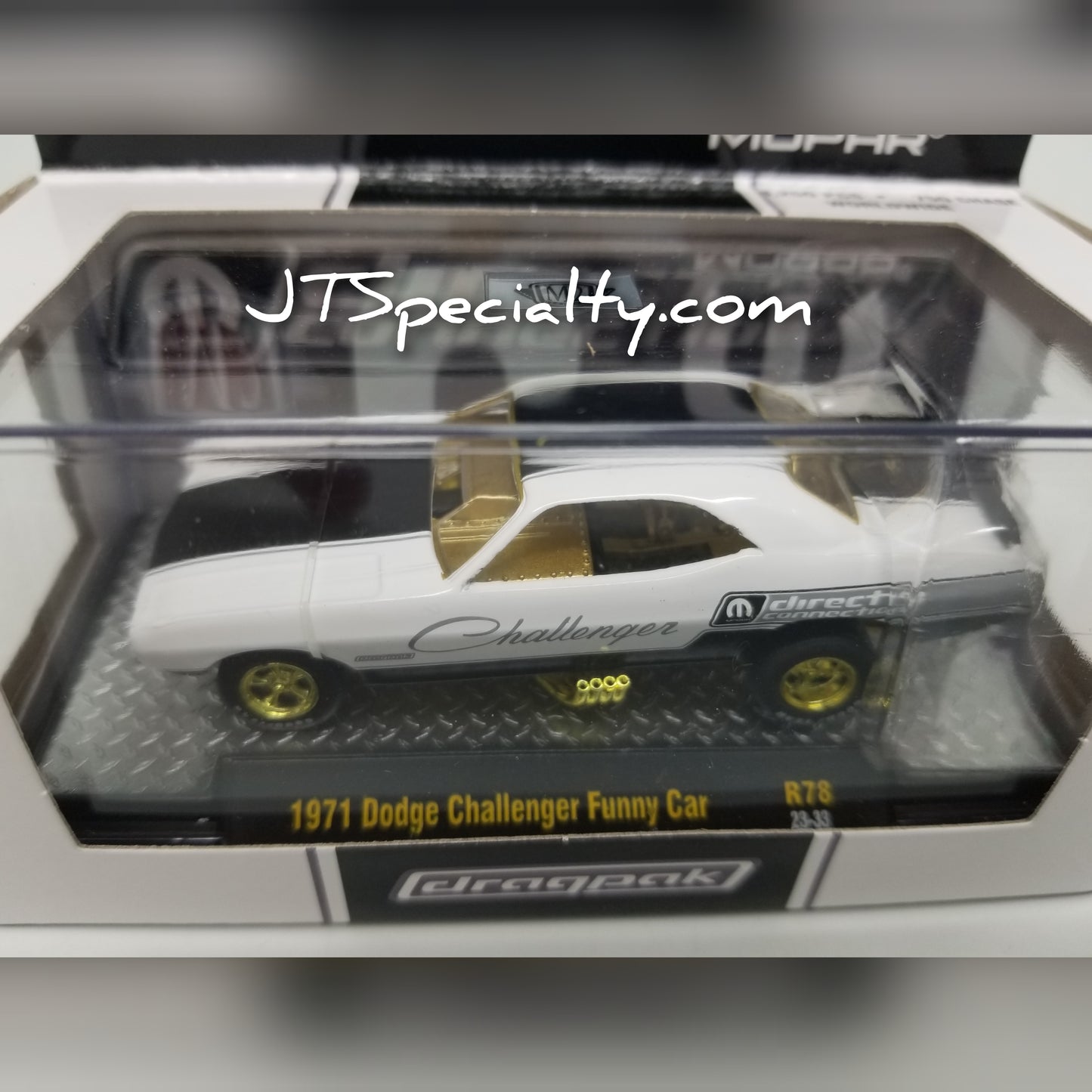 M2 CHASE 1971 Dodge Challenger Funny Car