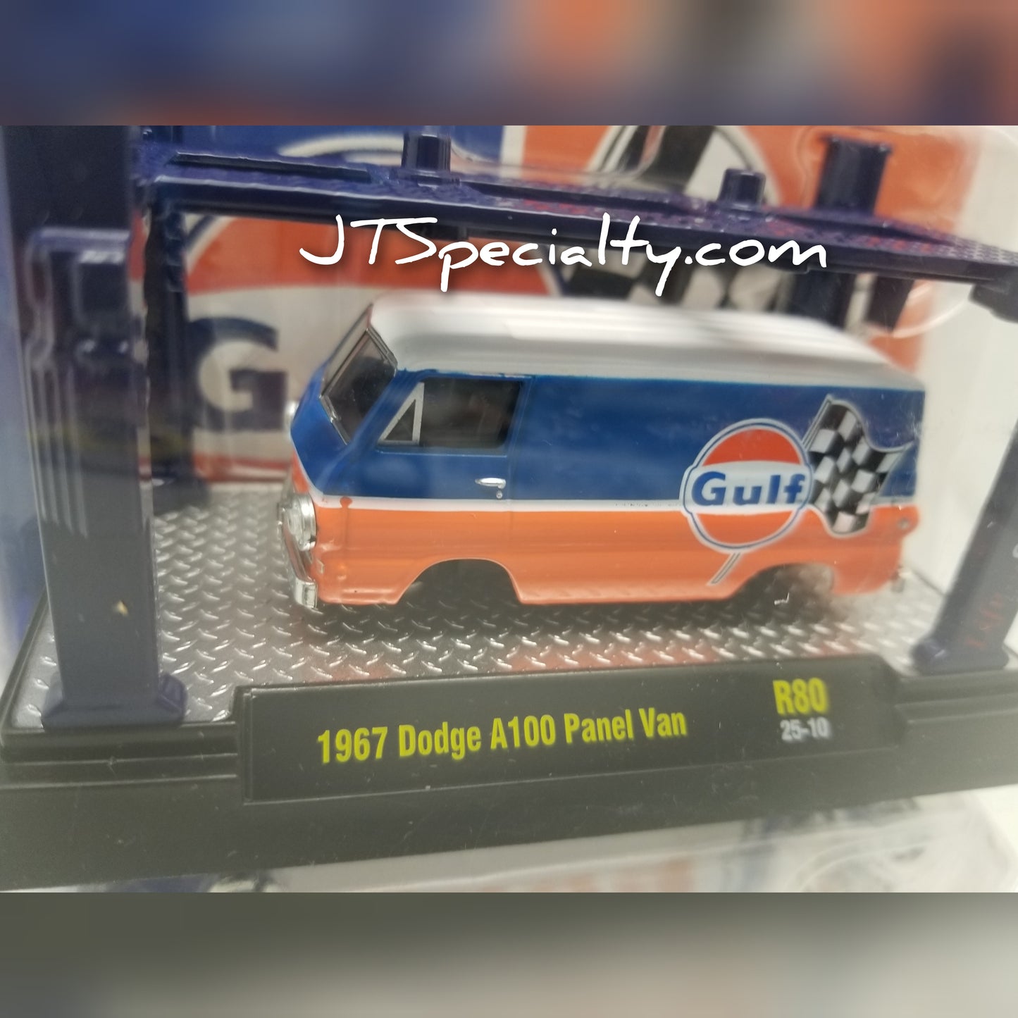 M2 1967 Dodge A100 Panel Van - Gulf Model Kit