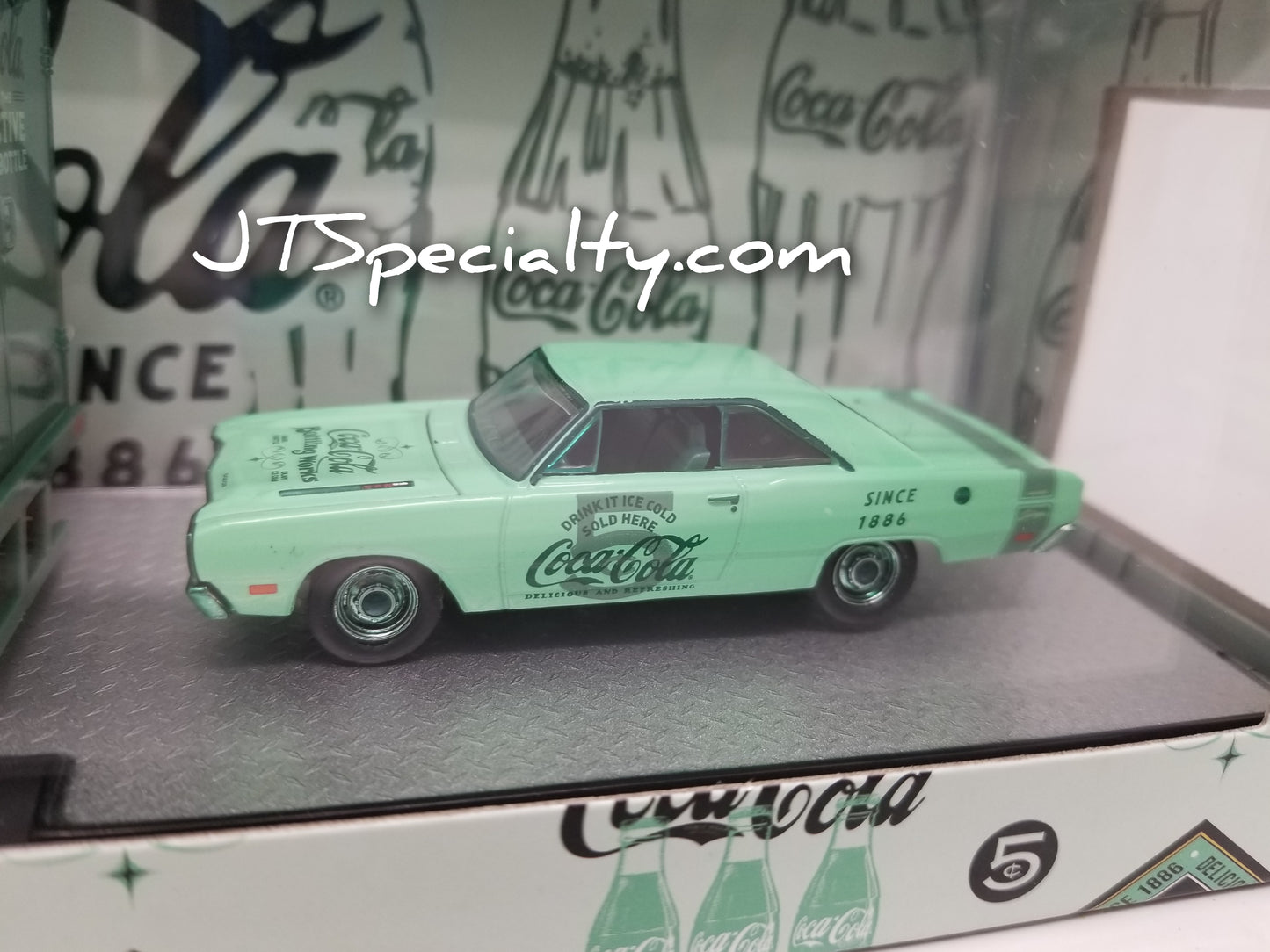 M2 CHASE 1958 Dodge COE Truck & 1969 Dodge Dart Swinger – Coca-Cola Auto Hauler