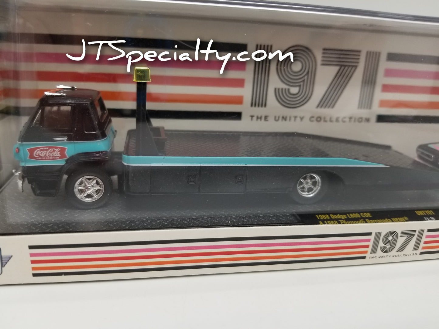 M2 1968 Dodge L600 COE & 1968 Plymouth Barracuda HEMI - Coca-Cola Auto Hauler