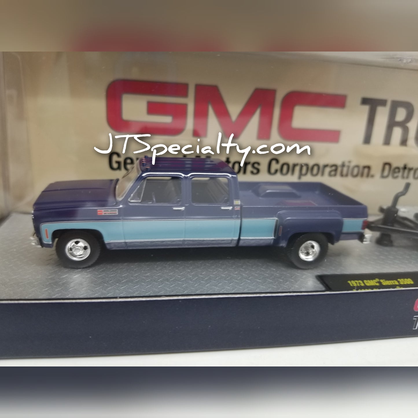 M2 1973 GMC Sierra 3500 & 1969 Chevrolet Camaro RS - Auto Hauler