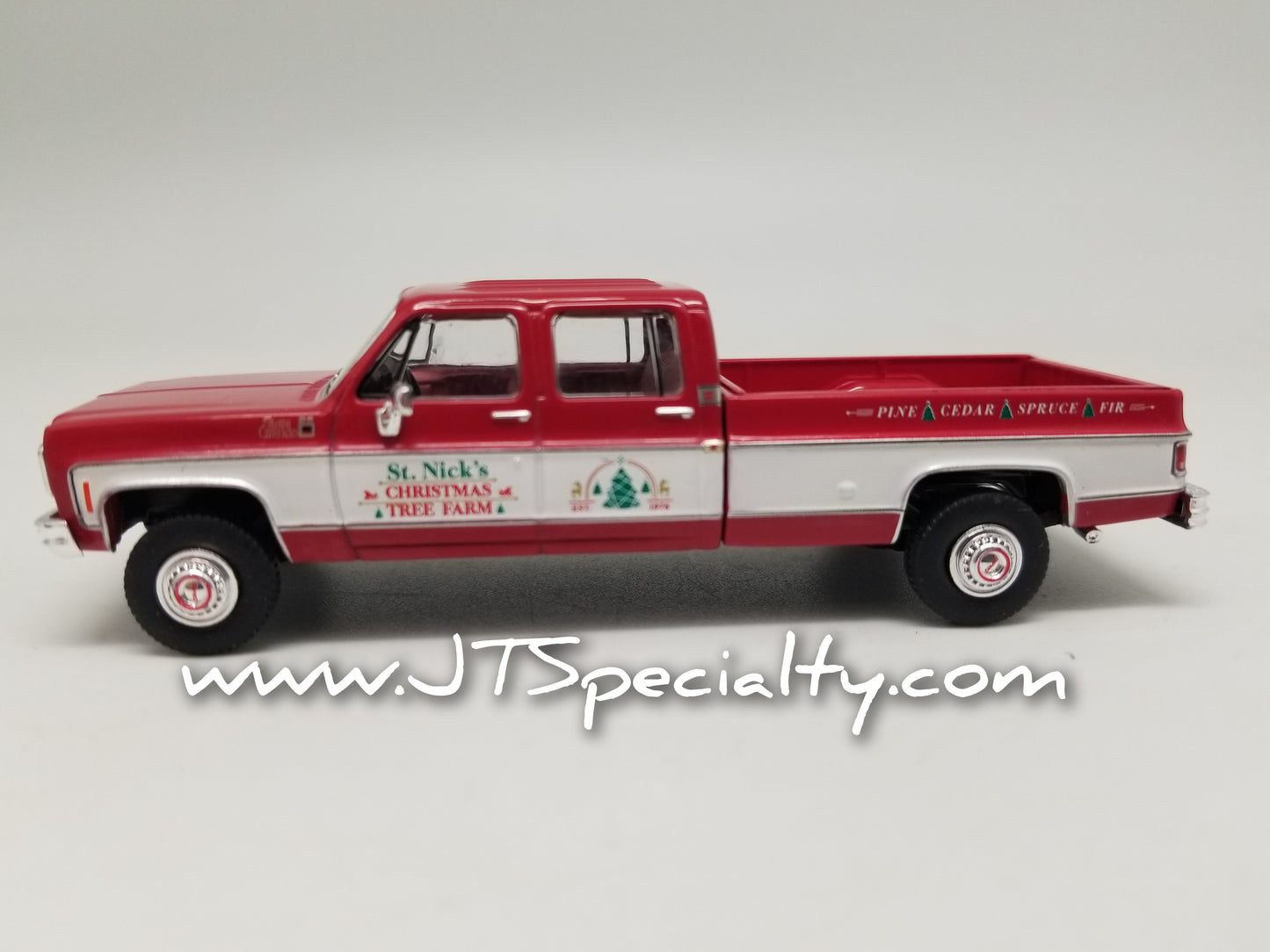 iXO 1976 GMC Sierra Grande 2500 - Christmas Exclusive