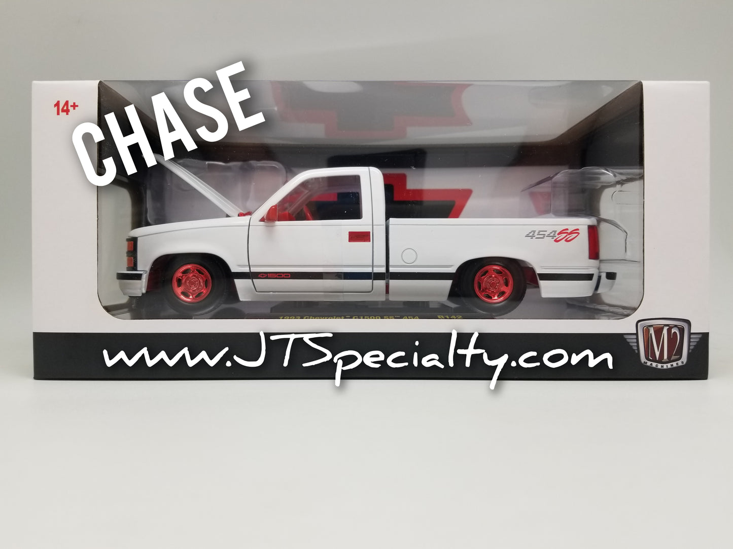 M2 CHASE 1:24 Scale - 1993 Chevrolet C1500 SS 454 - WHITE