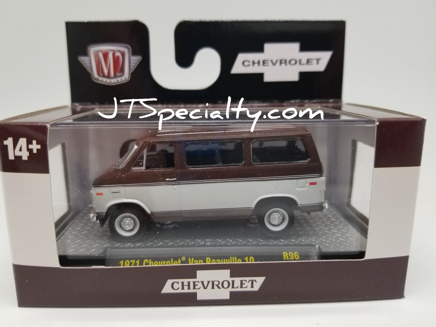 M2 1971 Chevrolet Van Beauville 10