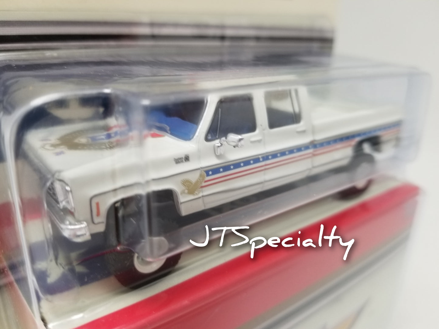 iXO 1976 Chevrolet Custom Deluxe K30 Fleetwood Crew Cab - 4th of July